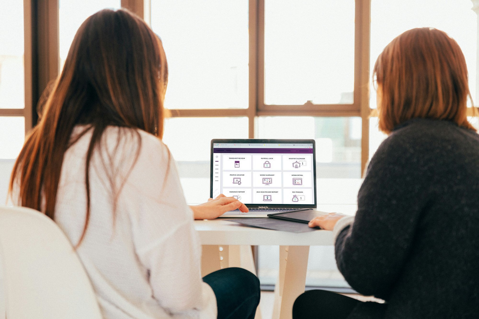 Women_Laptop_FE_Screen Women_Laptop_FE_Screen